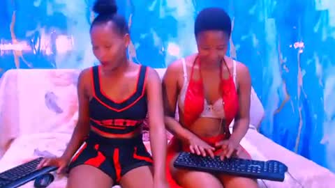 Snapshot of ebonypretty4u chatting on 10/03/25, 07:38 ebonypretty4u online show from 10/03/25, 07:38
