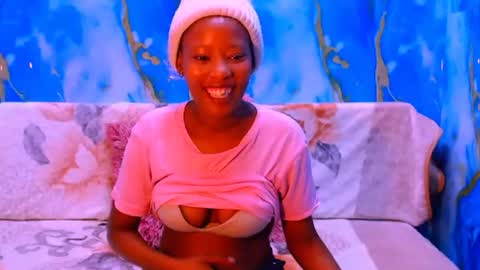 Snapshot of ebonypretty4u chatting on 10/06/25, 06:44 ebonypretty4u online show from 10/06/25, 06:44