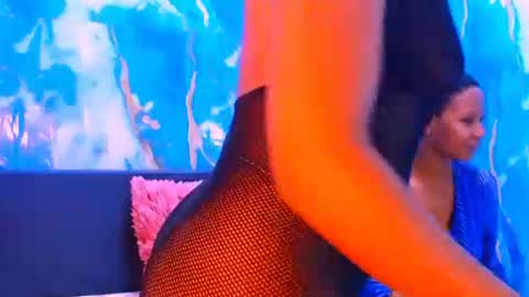 Snapshot of ebonypretty4u chatting on 10/21/25, 06:03 ebonypretty4u online show from 10/21/25, 06:03