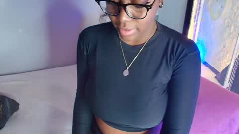 ebonyrosee_ online show from 06/04/26, 12:22