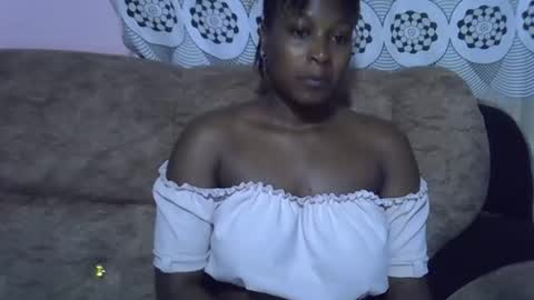 pretty online show from 03/25/26, 08:53