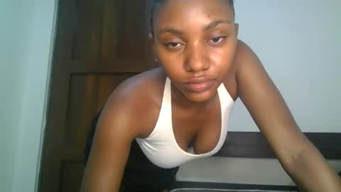 Snapshot of ebonyslut09 chatting on 07/31/26, 10:31 ebonyslut09 online show from 07/31/26, 10:31