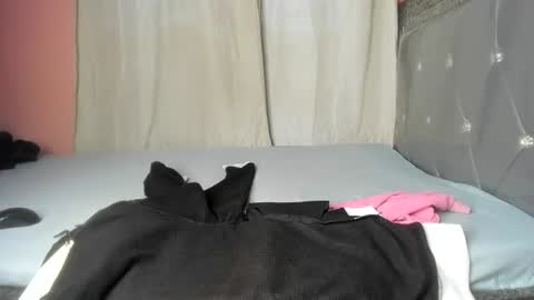 ebonysmiles00 online show from 06/20/26, 07:22