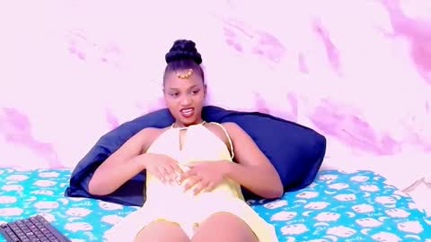 Candy online show from 03/04/25, 01:17