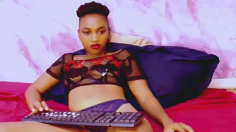 Candy online show from 03/11/25, 11:44