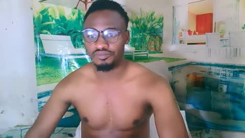 Snapshot of ebonytiger69 chatting on 10/18/25, 05:21 ebonytiger69 online show from 10/18/25, 05:21