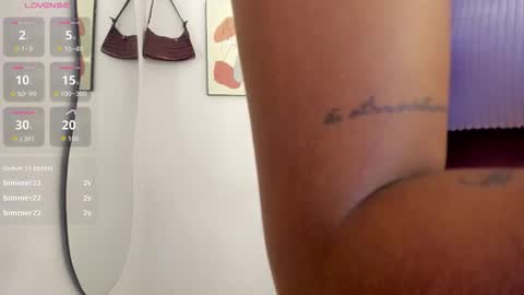 ebonyy_petite_69 online show from 11/24/25, 03:17