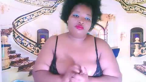 Snapshot of ebonyyummy chatting on 10/26/25, 05:41 CoCo online show from 10/26/25, 05:41