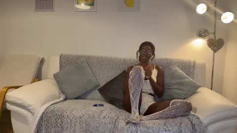 SweetyEbony online show from 04/01/26, 05:21