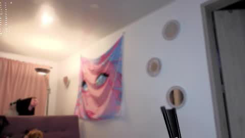 Snapshot of ecchi_sixxx chatting on 11/12/25, 06:03 Colette online show from 11/12/25, 06:03