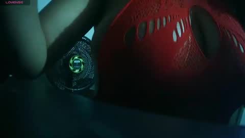 Snapshot of eclipsezen chatting on 10/04/25, 07:28 EclipeZen online show from 10/04/25, 07:28