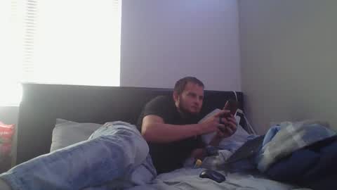 Snapshot of eclipticice94 chatting on 09/21/25, 10:22 eclipticice94 online show from 09/21/25, 10:22