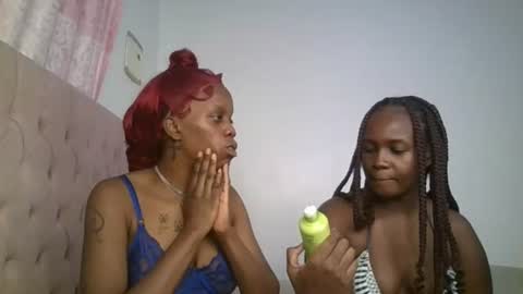 Snapshot of ecstasy_boo1 chatting on 07/20/26, 08:44 Boo online show from 07/20/26, 08:44