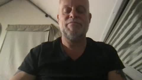 Z online show from 11/17/25, 02:39