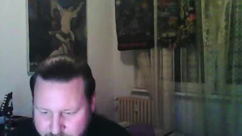 Snapshot of eda666 chatting on 02/19/25, 06:43 Edward online show from 02/19/25, 06:43