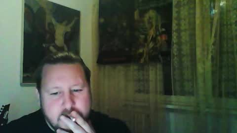 Snapshot of eda666 chatting on 10/27/25, 07:07 Edward online show from 10/27/25, 07:07