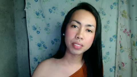 Snapshot of eddfox001 chatting on 06/24/26, 12:37 eddfox001 online show from 06/24/26, 12:37