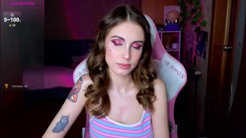 Edeline online show from 02/14/26, 03:42