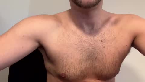 Snapshot of edge_guy chatting on 01/18/25, 07:04 edge_guy online show from 01/18/25, 07:04