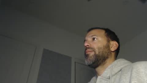 Snapshot of edge_masters chatting on 12/13/24, 12:42 EdgeM online show from 12/13/24, 12:42