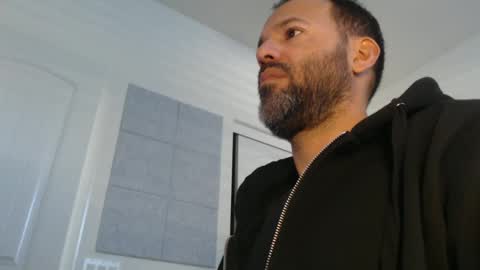 Snapshot of edge_masters chatting on 01/01/25, 10:46 EdgeM online show from 01/01/25, 10:46