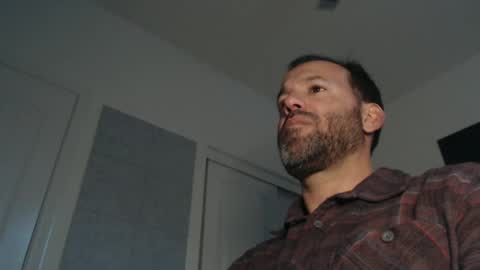 Snapshot of edge_masters chatting on 01/20/25, 01:07 EdgeM online show from 01/20/25, 01:07