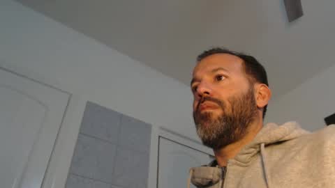 Snapshot of edge_masters chatting on 02/12/25, 12:37 EdgeM online show from 02/12/25, 12:37