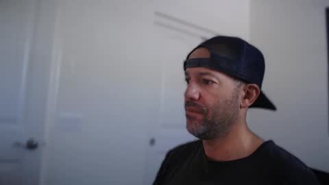 Snapshot of edge_masters chatting on 10/26/25, 07:53 EdgeM online show from 10/26/25, 07:53