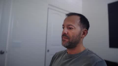 Snapshot of edge_masters chatting on 11/08/25, 07:34 EdgeM online show from 11/08/25, 07:34