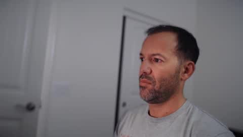 Snapshot of edge_masters chatting on 11/17/25, 07:52 EdgeM online show from 11/17/25, 07:52