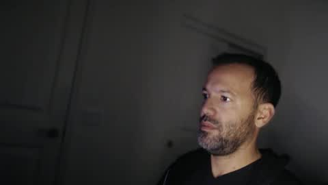 Snapshot of edge_masters chatting on 11/24/25, 02:11 EdgeM online show from 11/24/25, 02:11