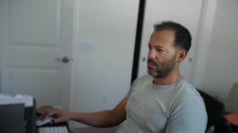 Snapshot of edge_masters chatting on 06/26/26, 09:30 EdgeM online show from 06/26/26, 09:30