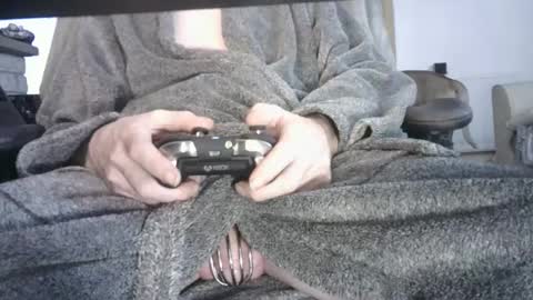 Snapshot of edged_biker chatting on 02/18/25, 12:04 edged biker online show from 02/18/25, 12:04