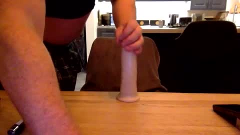 Snapshot of edgemaster83 chatting on 11/08/25, 09:46 edgemaster83 online show from 11/08/25, 09:46