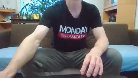 Snapshot of edgeplayer91 chatting on 11/13/25, 12:04 edgeplayer91 online show from 11/13/25, 12:04