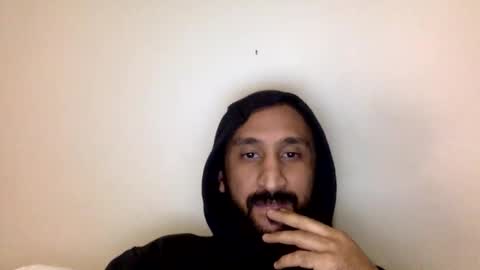 edgeuk1 online show from 11/14/25, 09:13