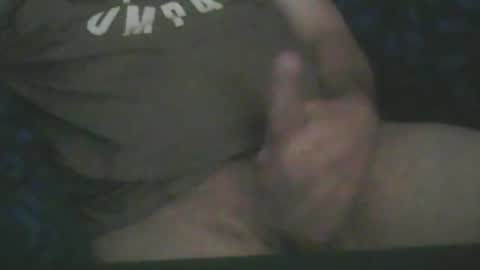 Snapshot of edginglong69 chatting on 10/13/25, 05:29 edginglong69 online show from 10/13/25, 05:29