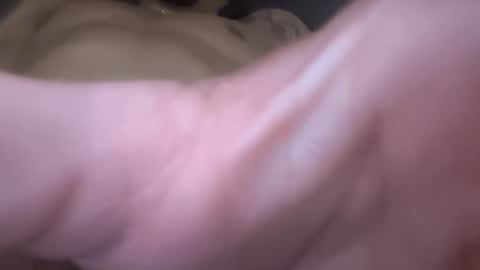 Snapshot of edibleking420 chatting on 05/19/26, 11:05 edibleking420 online show from 05/19/26, 11:05