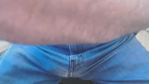 Snapshot of edick000 chatting on 01/13/26, 08:03 edick000 online show from 01/13/26, 08:03