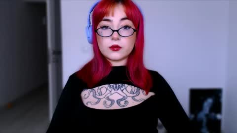 Snapshot of ediefris chatting on 04/20/26, 06:38 fickle demon made of clumps of matter online show from 04/20/26, 06:38