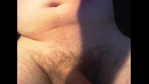 Snapshot of edinburgh79 chatting on 02/17/25, 10:36 edinburgh79 online show from 02/17/25, 10:36