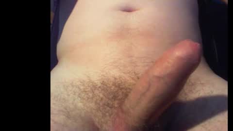 Snapshot of edinburgh79 chatting on 09/18/25, 03:58 edinburgh79 online show from 09/18/25, 03:58