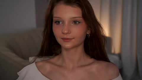 Lisa  online show from 04/19/26, 11:18