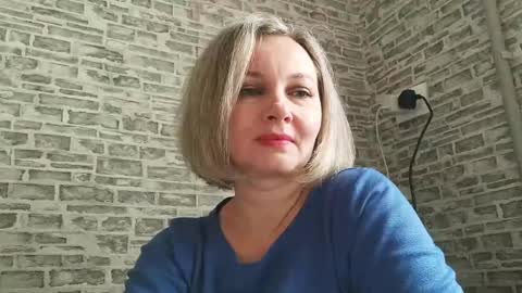 edithmanning online show from 02/11/25, 06:08