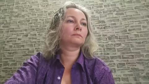 edithmanning online show from 10/01/25, 05:35