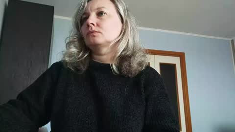 edithmanning online show from 04/27/26, 08:12