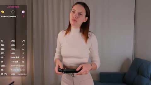 Nikki online show from 11/16/25, 01:11