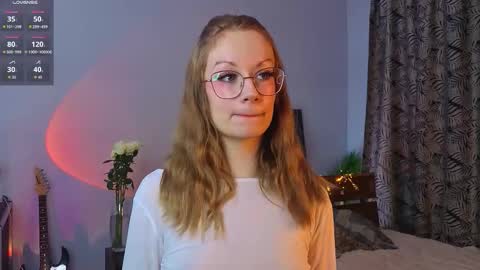 Snapshot of edlin_gail chatting on 11/10/25, 01:26 Edlin Gali online show from 11/10/25, 01:26