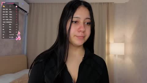 Snapshot of edlinblink chatting on 03/27/26, 07:14 Reina online show from 03/27/26, 07:14