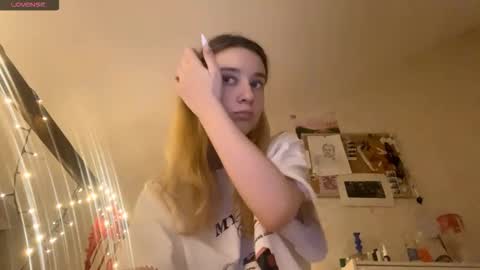 Dana online show from 11/11/25, 06:19